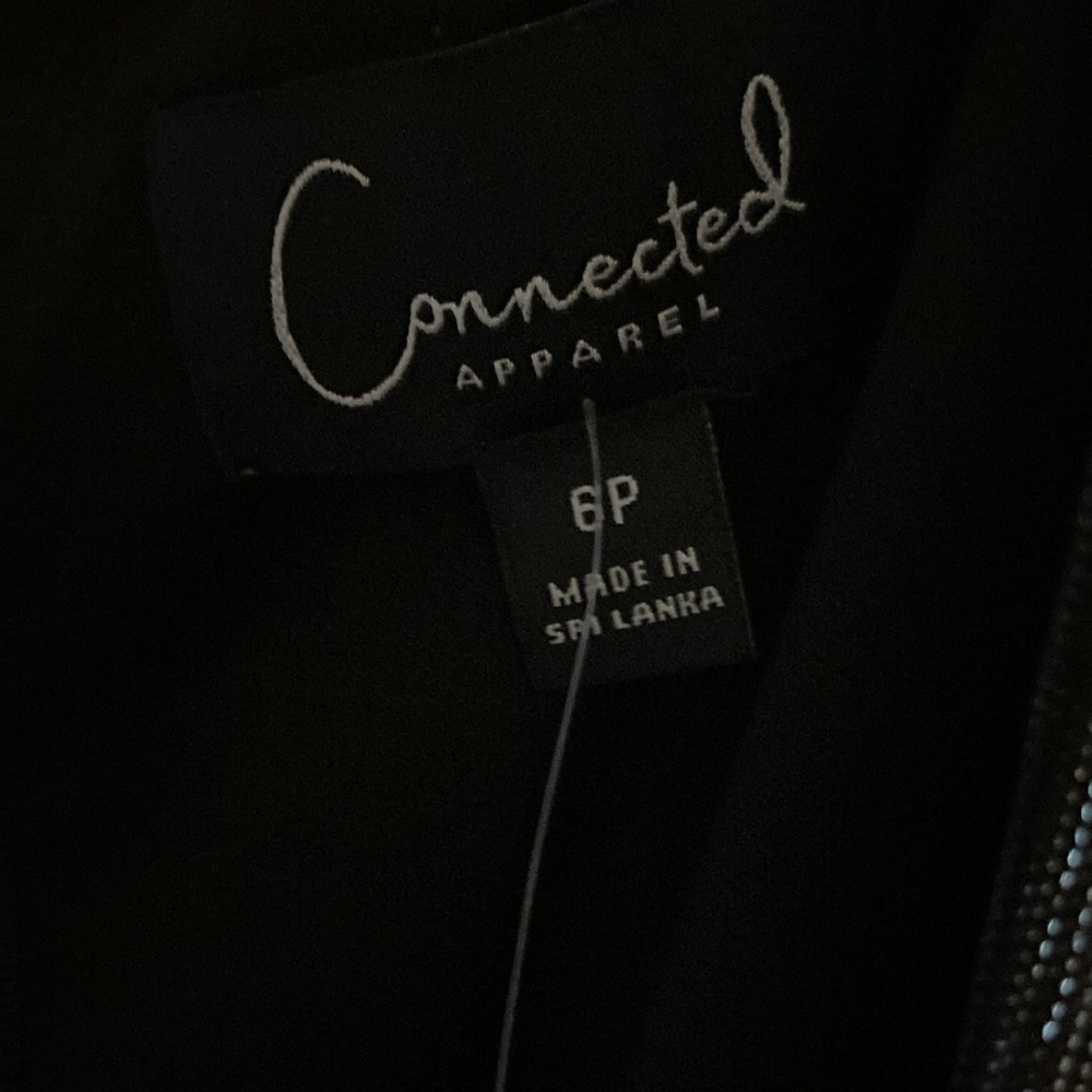 NWT Connected Petite Sleeveless V-Neck Metallic Jumpsuit 6P - Picture 10 of 10
